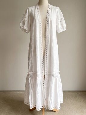 NWT Fanm Mon White Eyelet V-Neck 100% Linen Dress/Duster